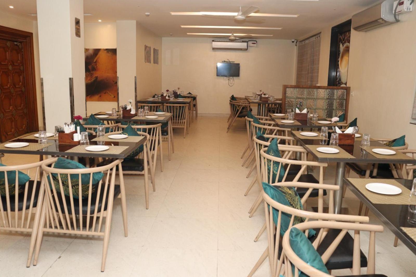 Hotel Raviraj, Chhatrapati Sambhaji Nagar Aurangabad  Exteriör bild