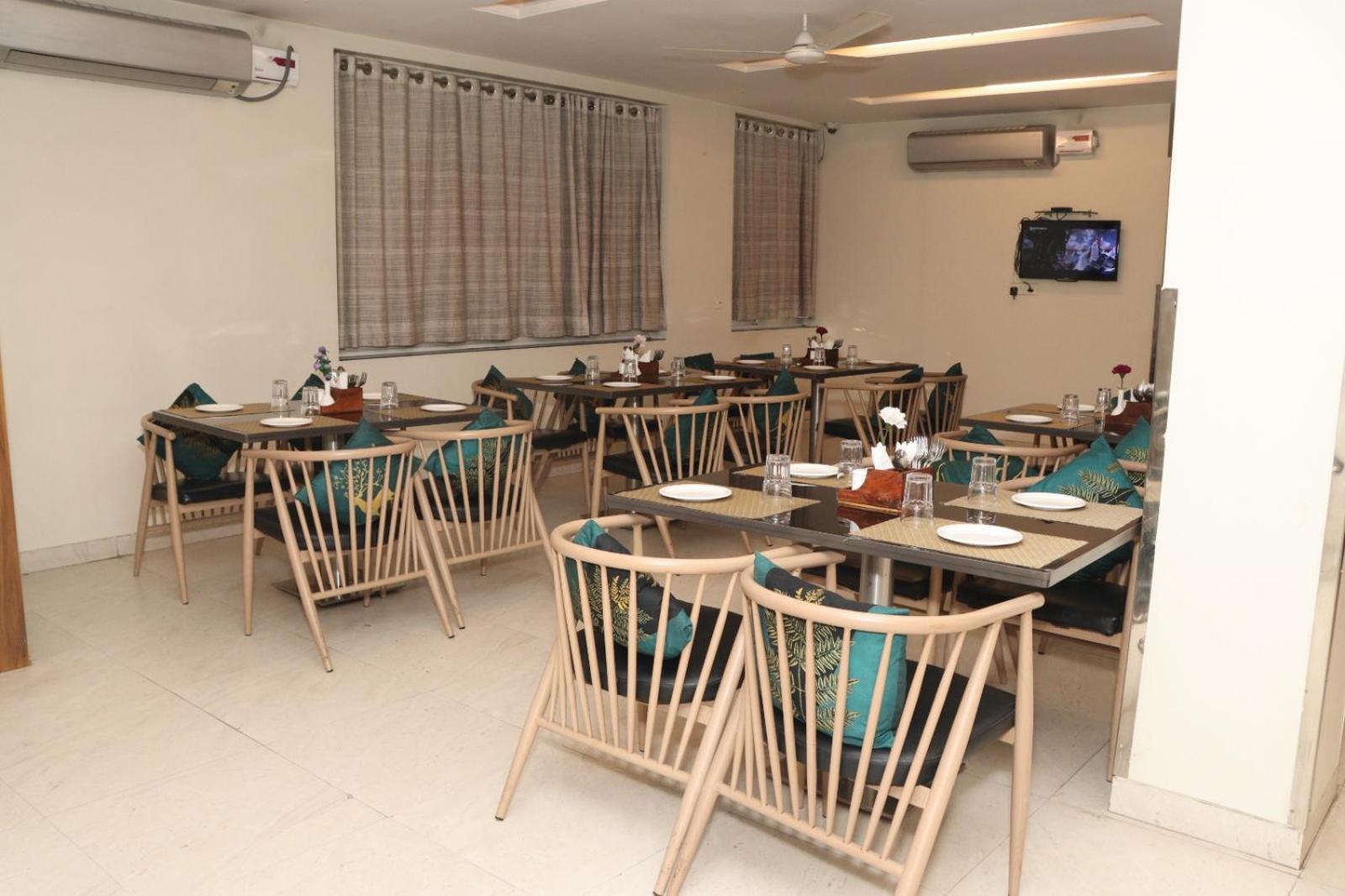 Hotel Raviraj, Chhatrapati Sambhaji Nagar Aurangabad  Exteriör bild