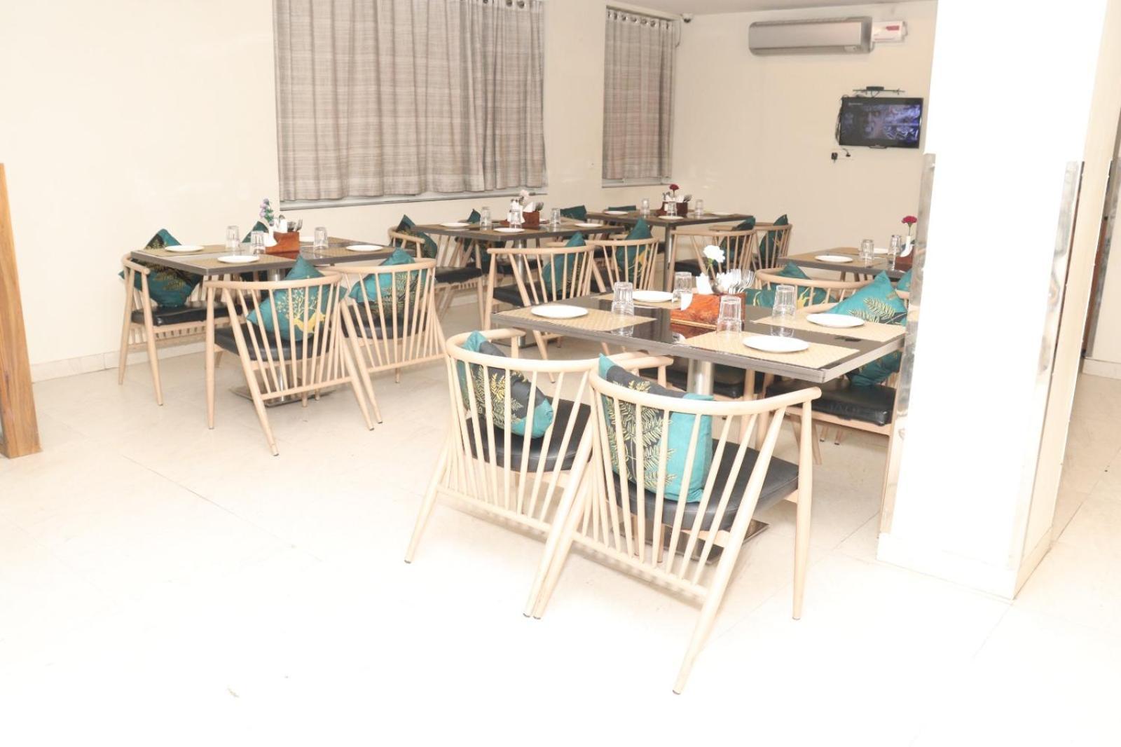 Hotel Raviraj, Chhatrapati Sambhaji Nagar Aurangabad  Exteriör bild